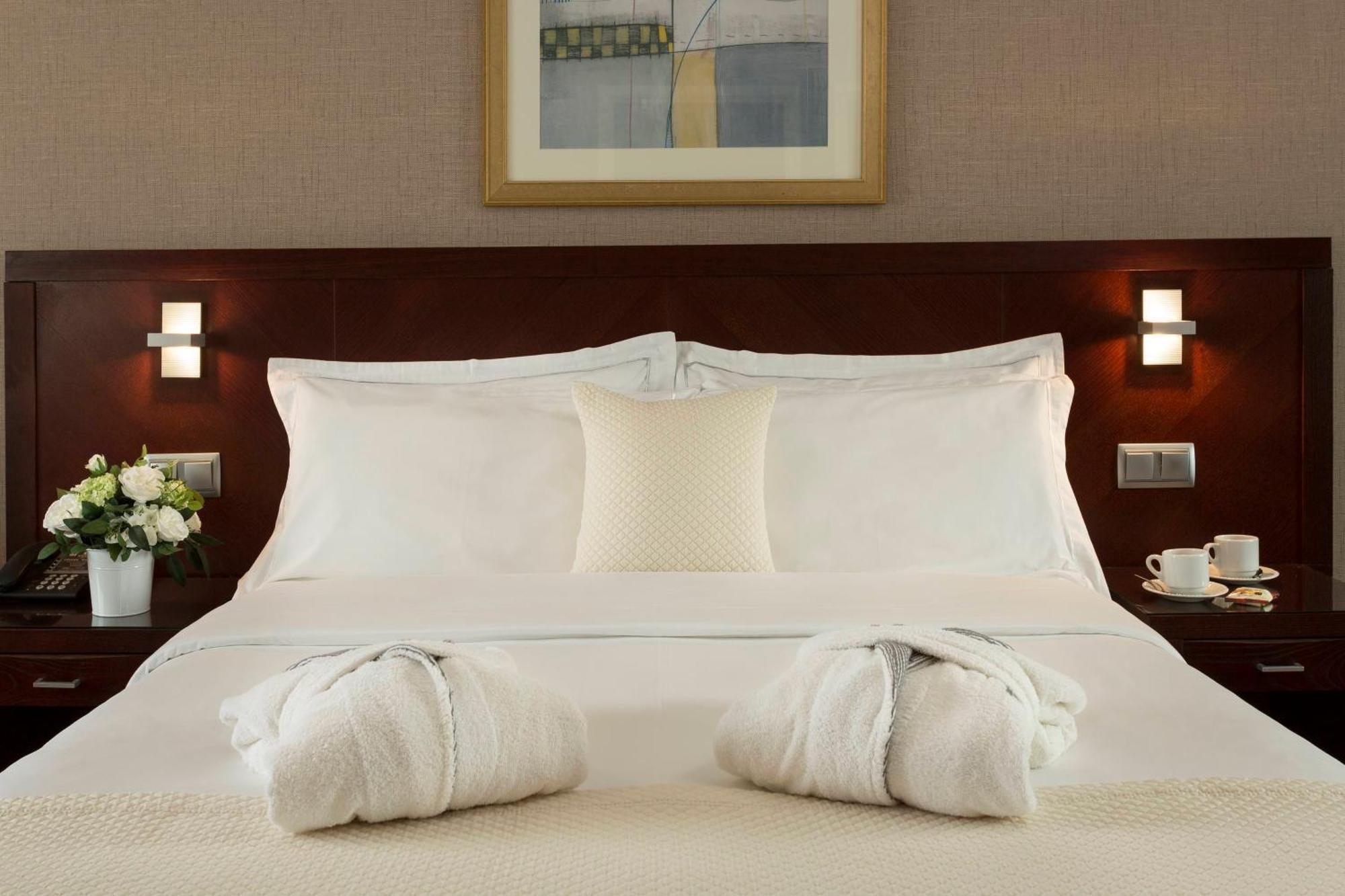 Hotel Savoy Ст. Хейлир Джерси Экстерьер фото