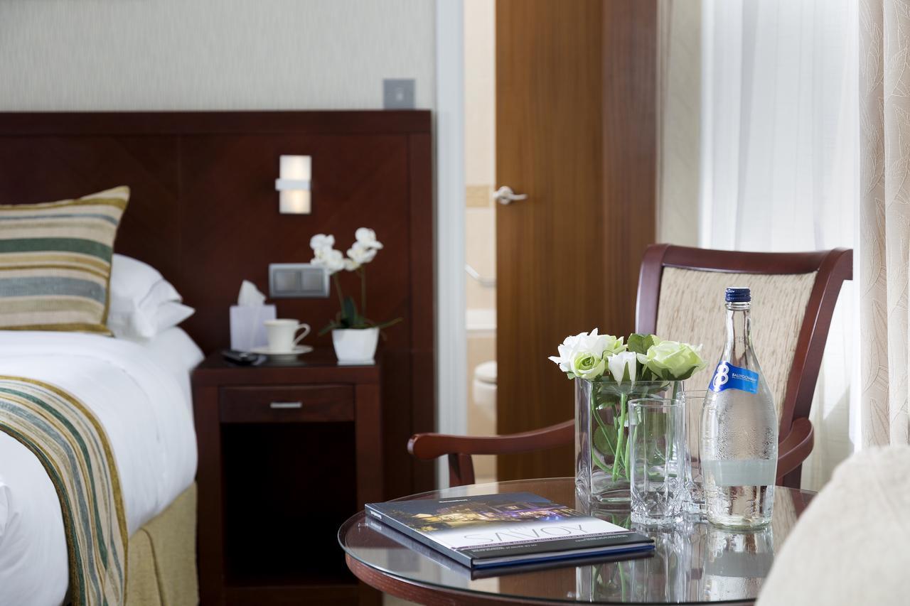 Hotel Savoy Ст. Хейлир Джерси Экстерьер фото
